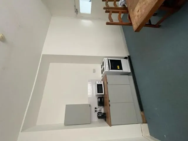 Hostel Single En-suite On Southfield Road