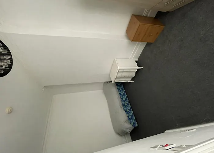 Hostel Single En-suite On Southfield Road Middlesbrough